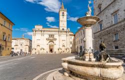 Square in Ascoli Piceno